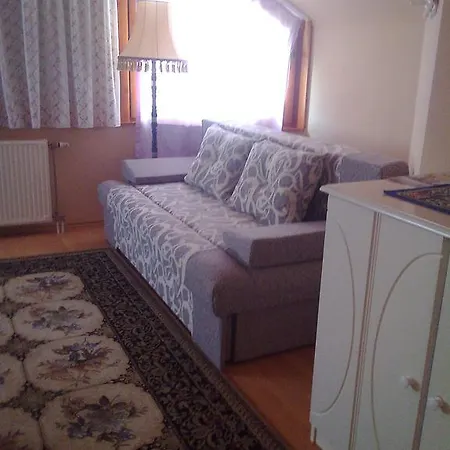 Marina-buek Apartmanhaz